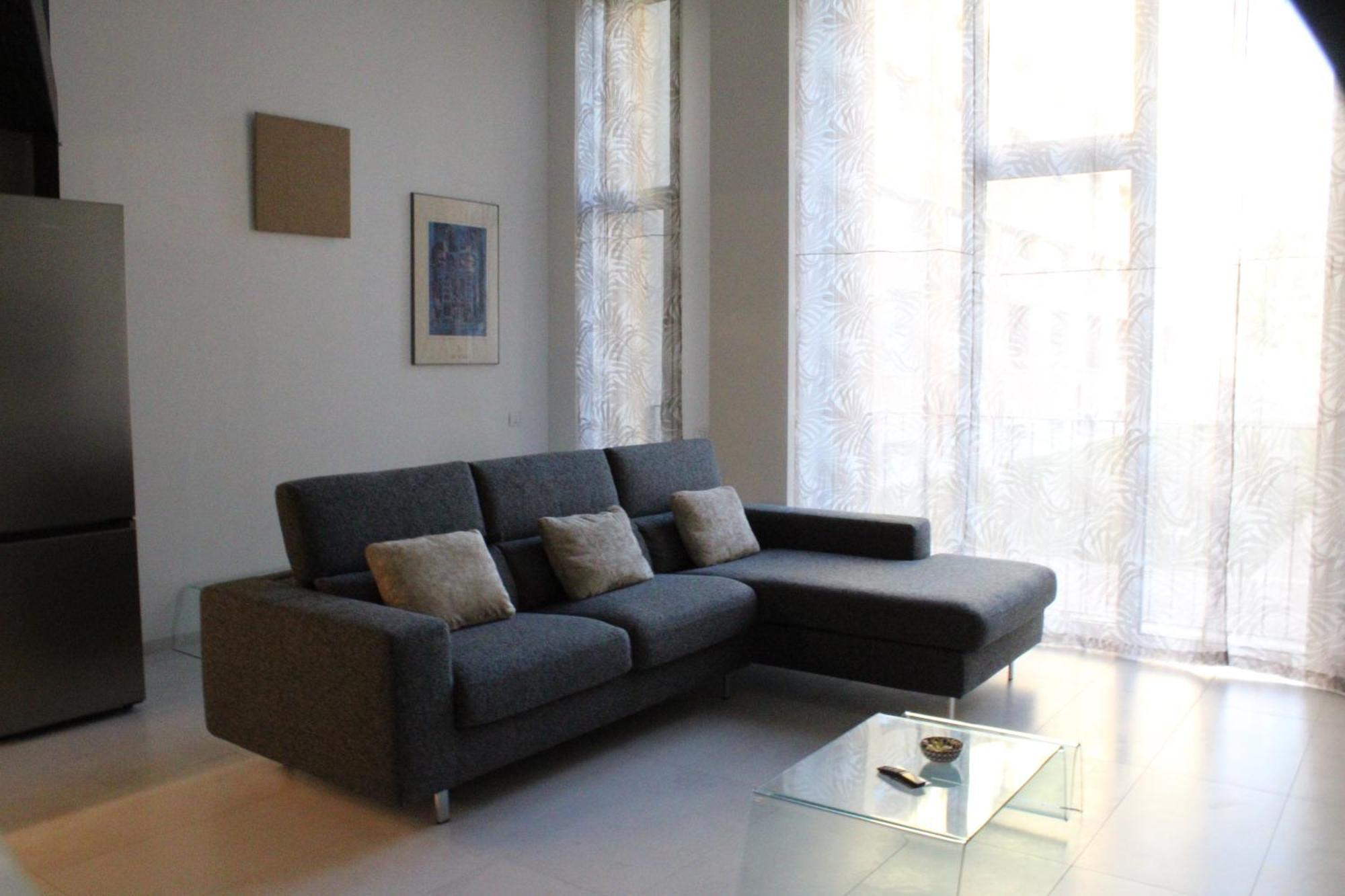 Milan Space Loft - Apartment Close To M5 Subway - Free Parking - Sky & Netflix Tv Eksteriør bilde