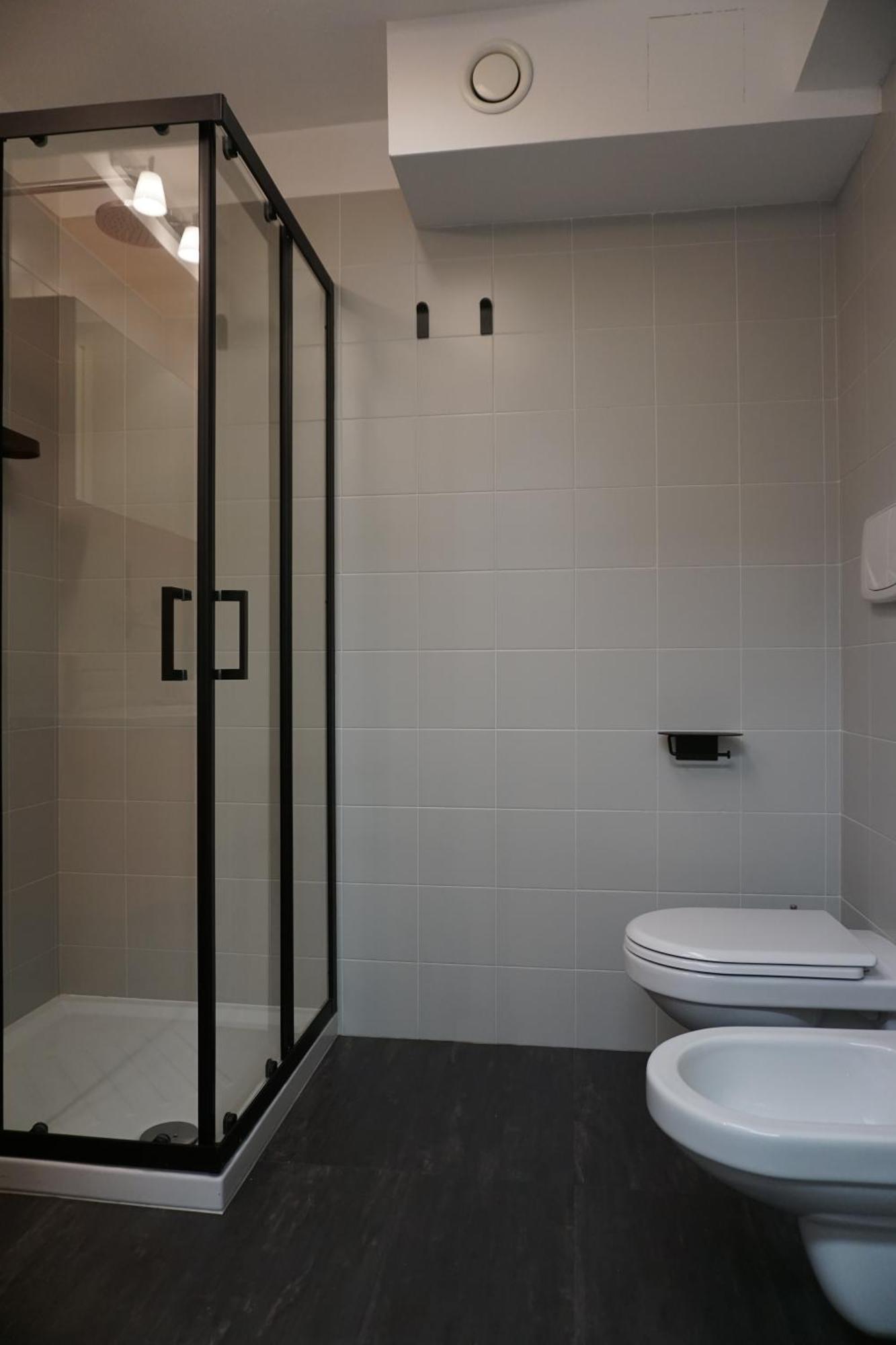 Milan Space Loft - Apartment Close To M5 Subway - Free Parking - Sky & Netflix Tv Eksteriør bilde