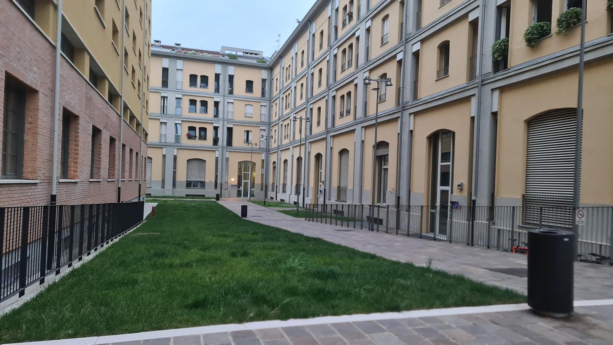 Milan Space Loft - Apartment Close To M5 Subway - Free Parking - Sky & Netflix Tv Eksteriør bilde
